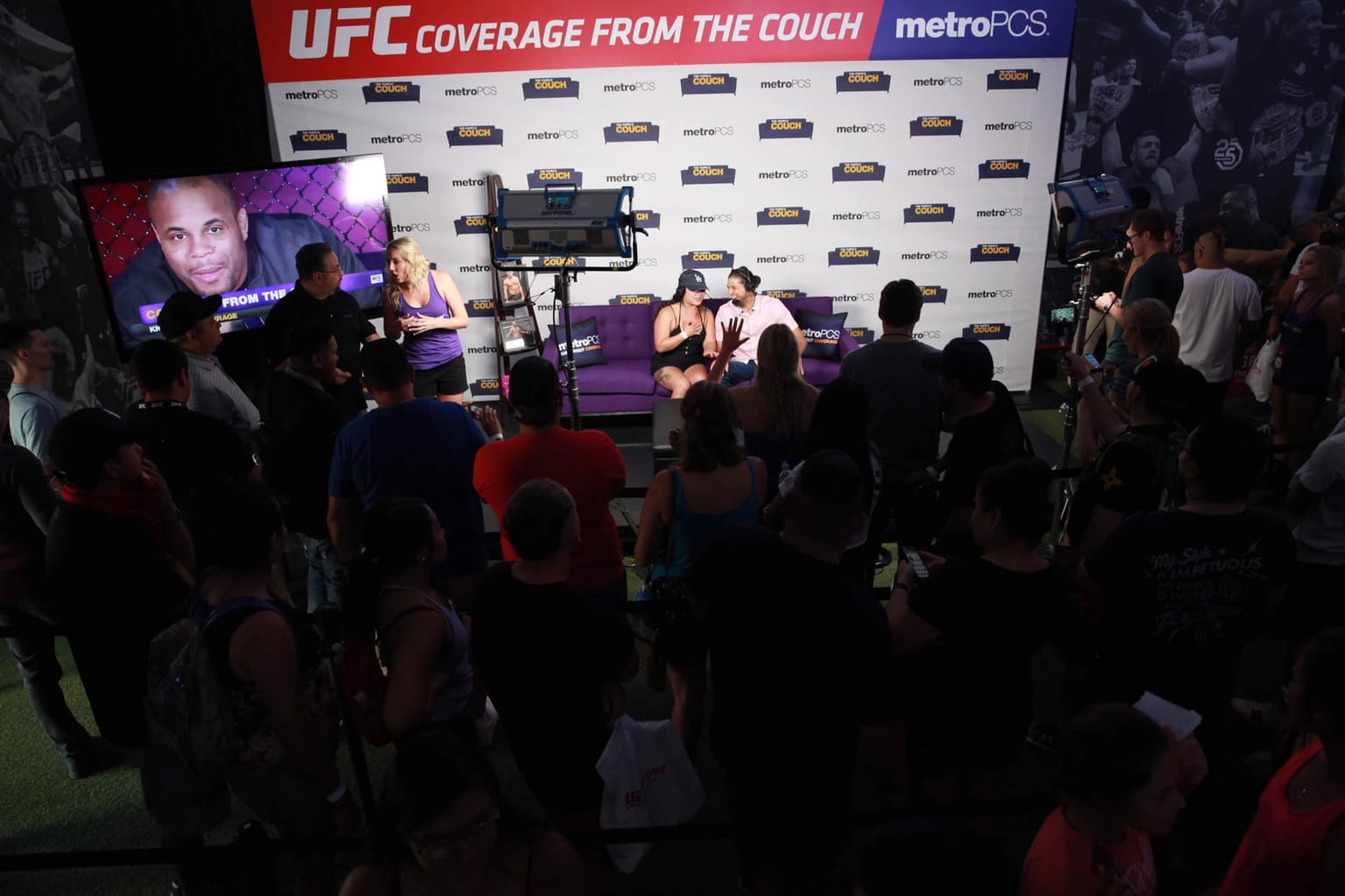 Ufc Metropcs Knockoutcoverage From The Couch Xp Events 